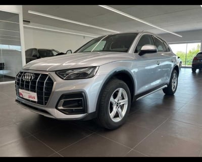 Audi Q5 40 TDI 204 CV quattro S tronic Business del 2024 usata a Castenaso
