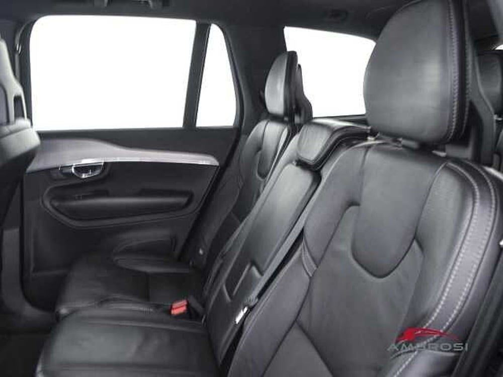 Volvo XC90 usata a Viterbo (10)