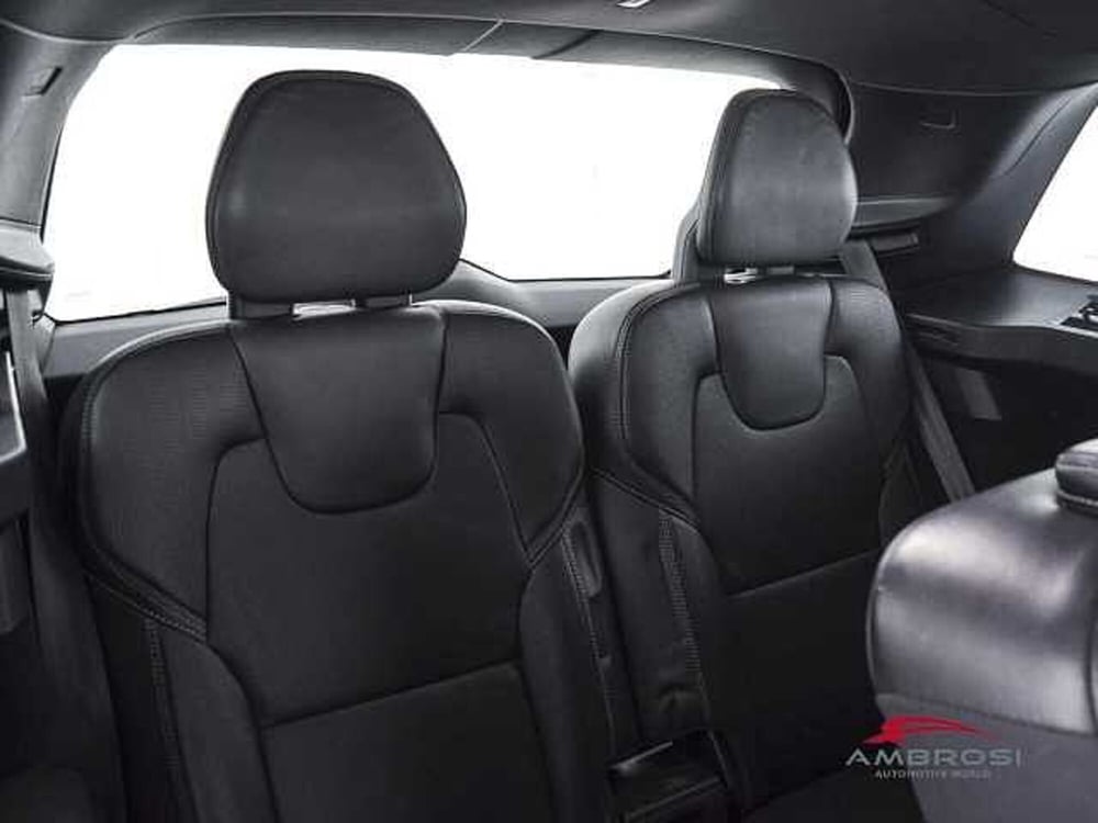 Volvo XC90 usata a Viterbo (12)