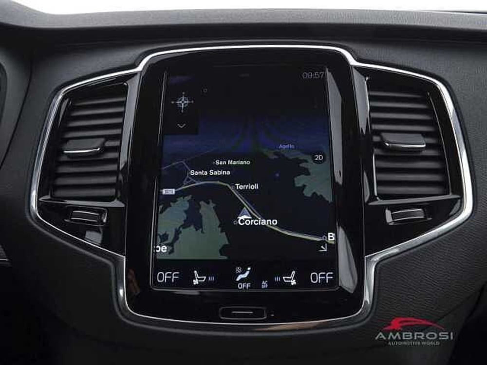 Volvo XC90 usata a Viterbo (19)