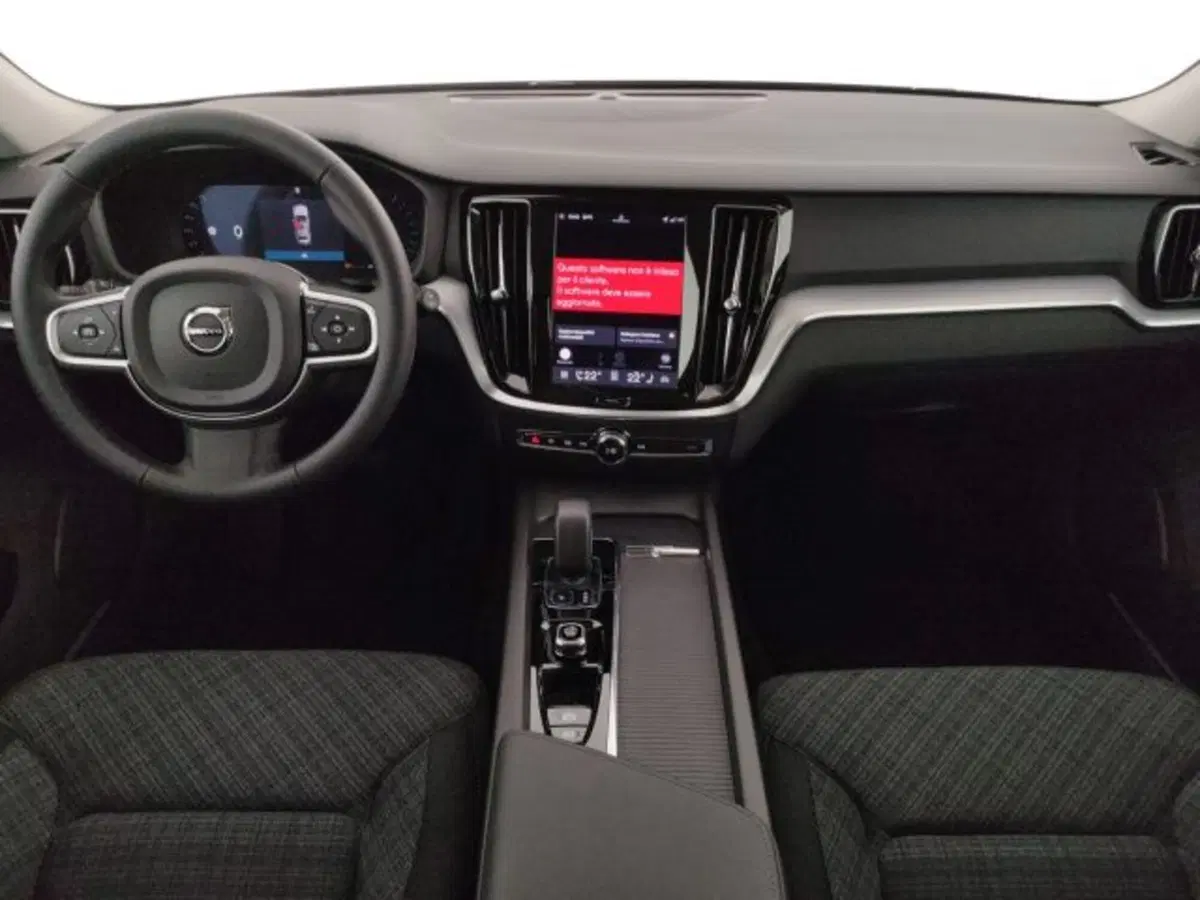 Volvo V60 nuova a Modena (12)