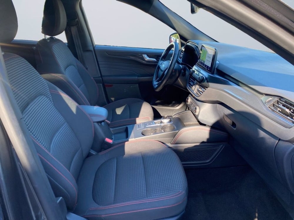 Ford Kuga usata a Milano (11)
