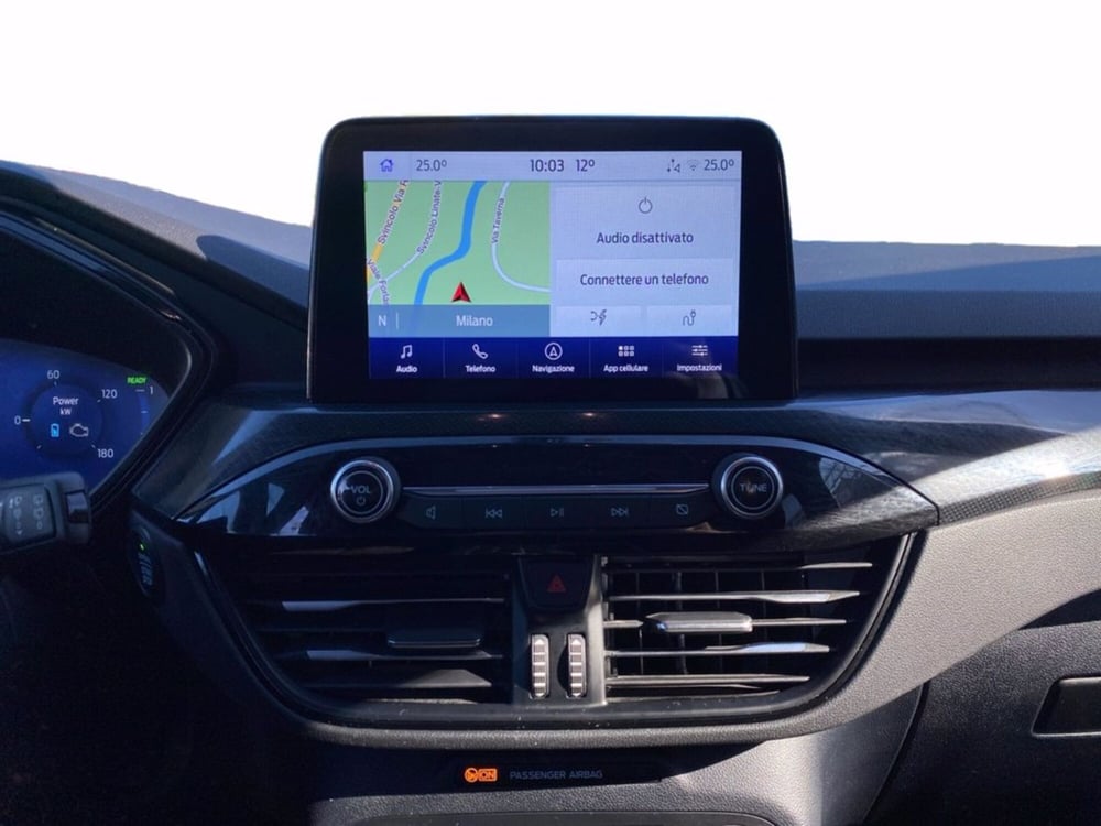 Ford Kuga usata a Milano (14)