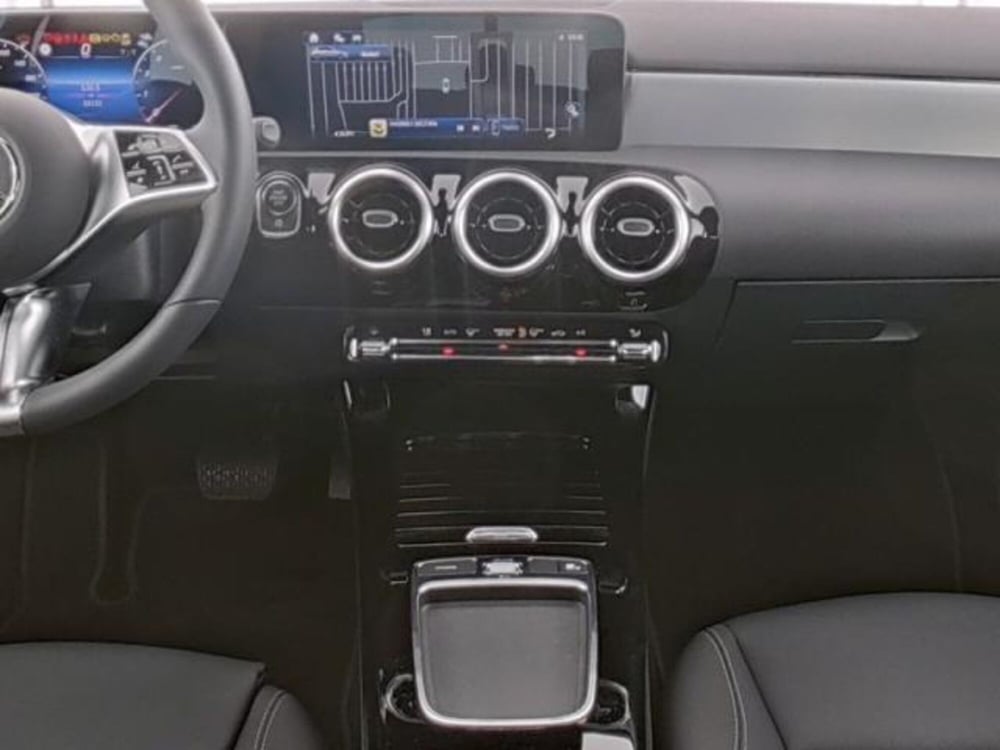 Mercedes-Benz Classe A usata a Milano (5)