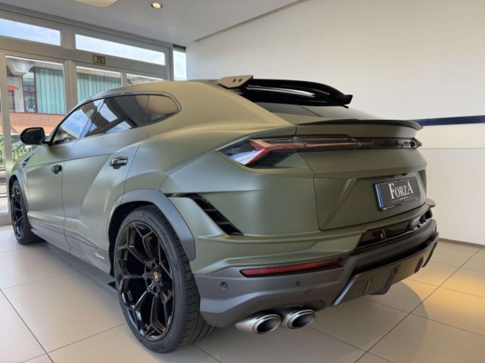 Lamborghini Urus usata a Torino (14)