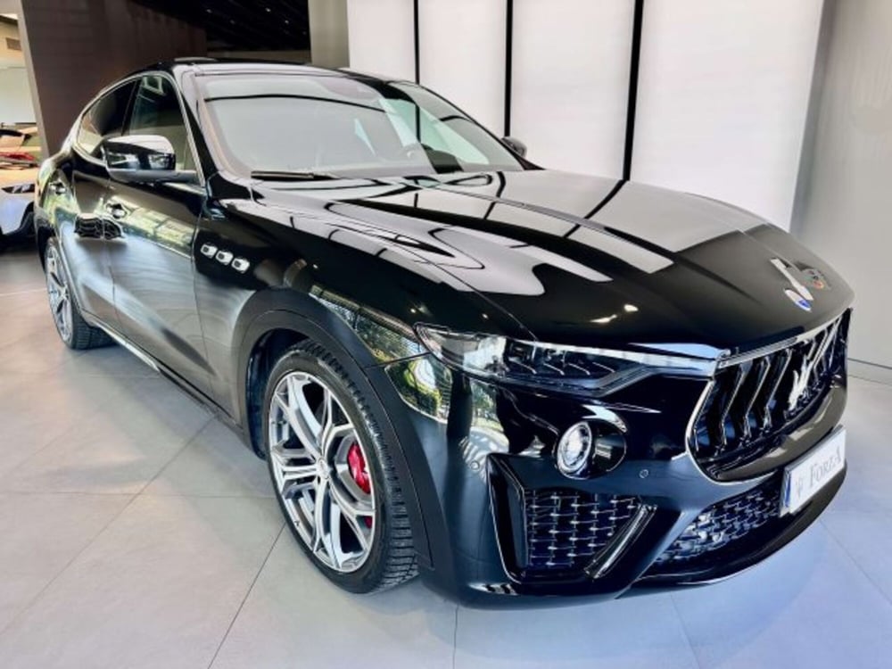 Maserati Levante usata a Torino (3)