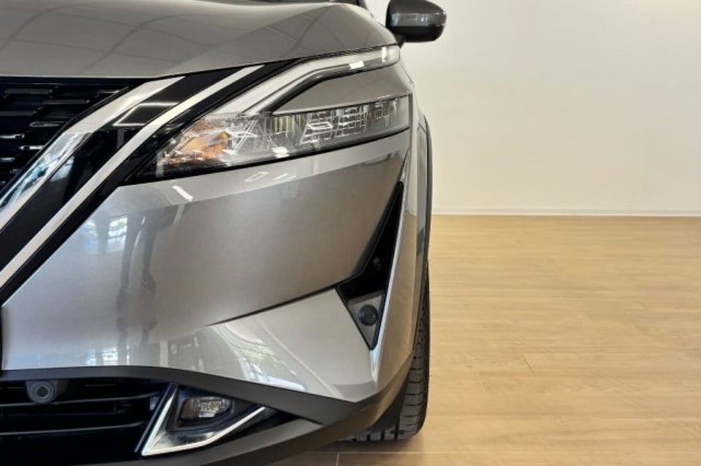 Nissan Qashqai usata a Latina (11)