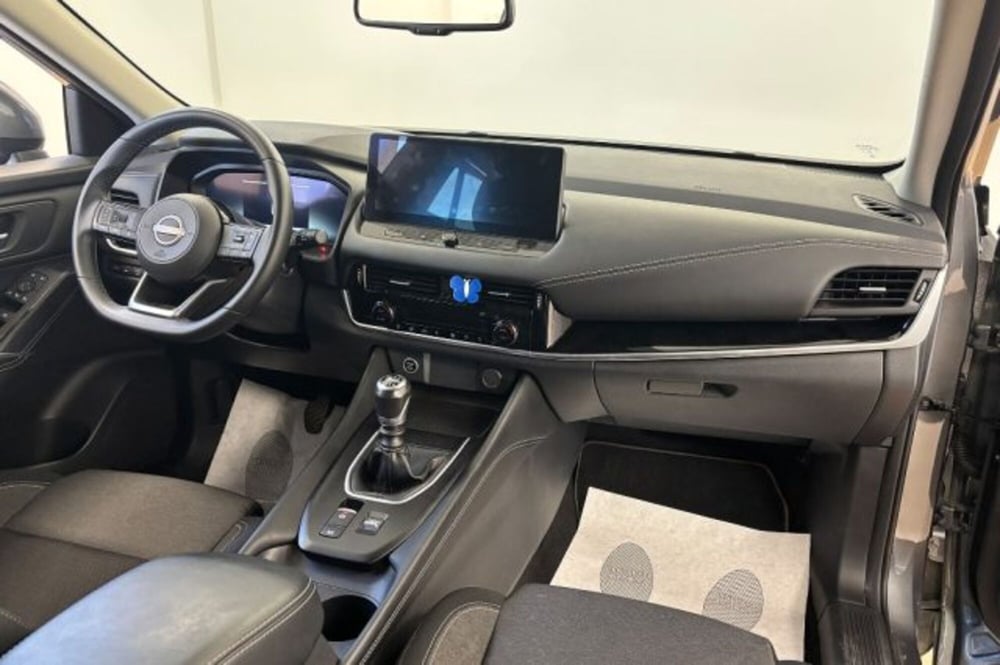 Nissan Qashqai usata a Latina (9)