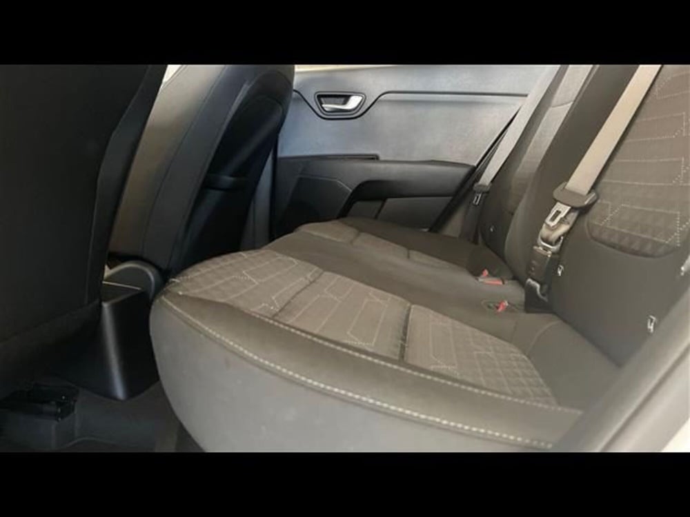 Kia Rio usata a Firenze (14)