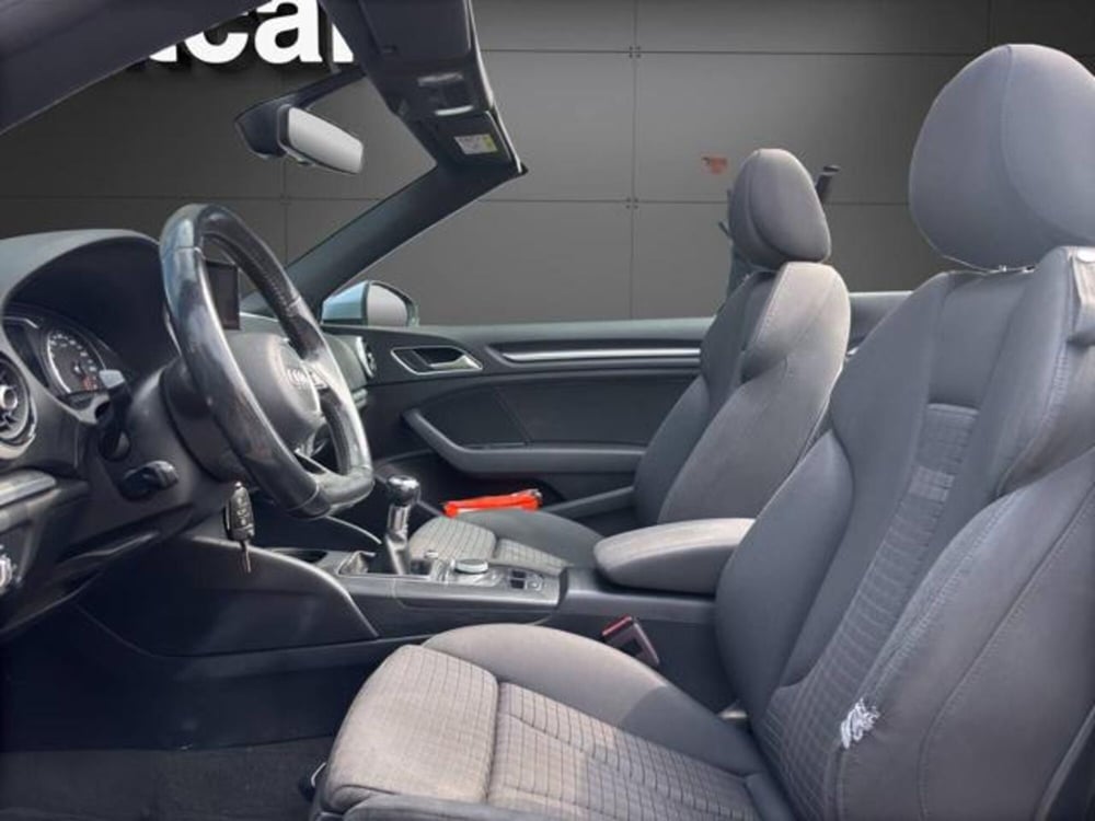 Audi A3 Cabrio usata a Milano (10)