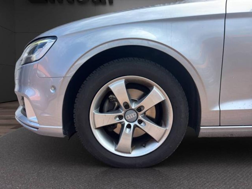 Audi A3 Cabrio usata a Milano (9)