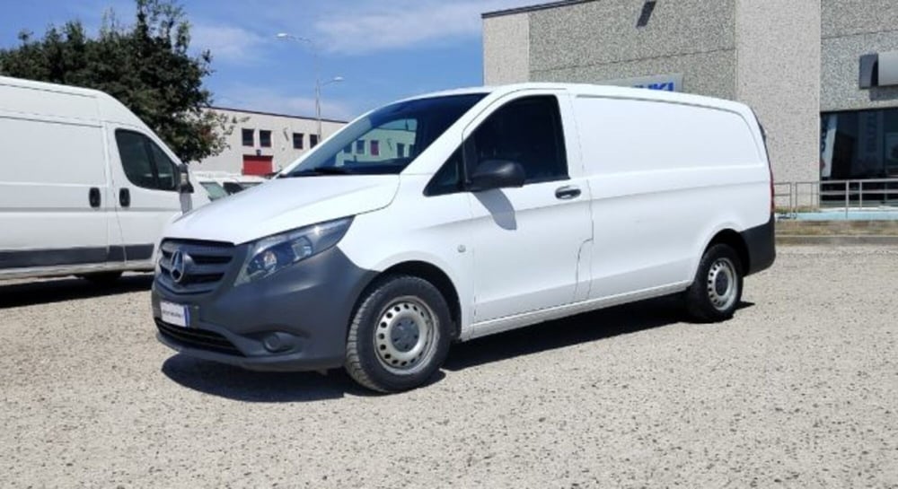 Mercedes-Benz Vito usata a Oristano (7)