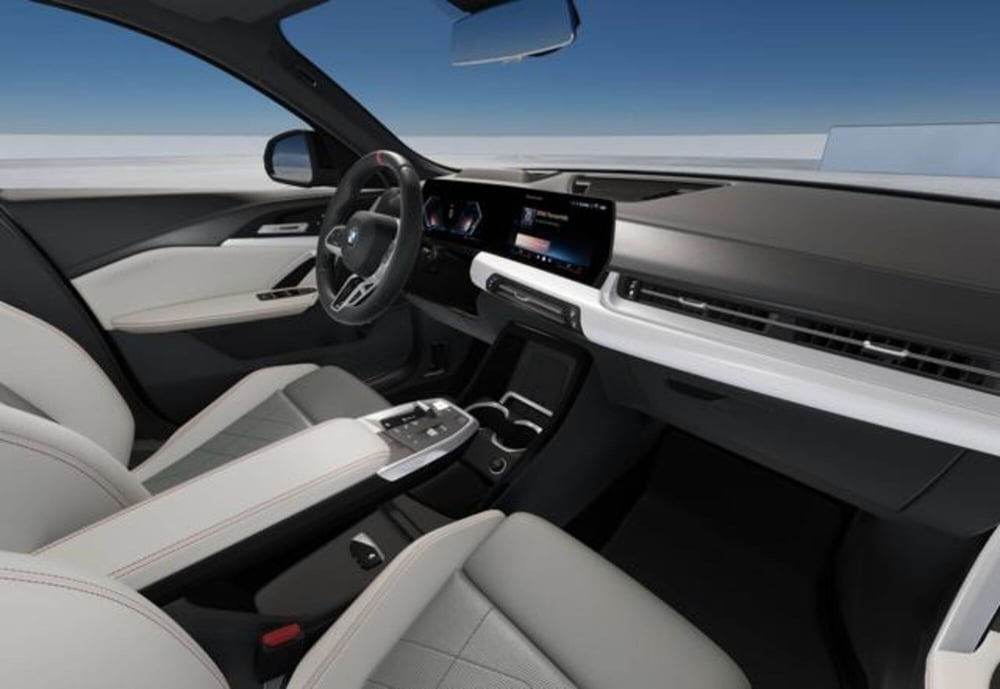 BMW X2 nuova a Modena (15)