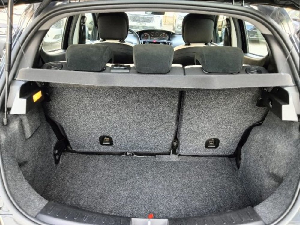 Lancia Ypsilon usata a Brescia (14)