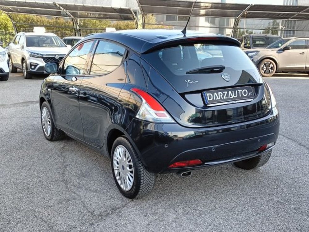 Lancia Ypsilon usata a Brescia (18)
