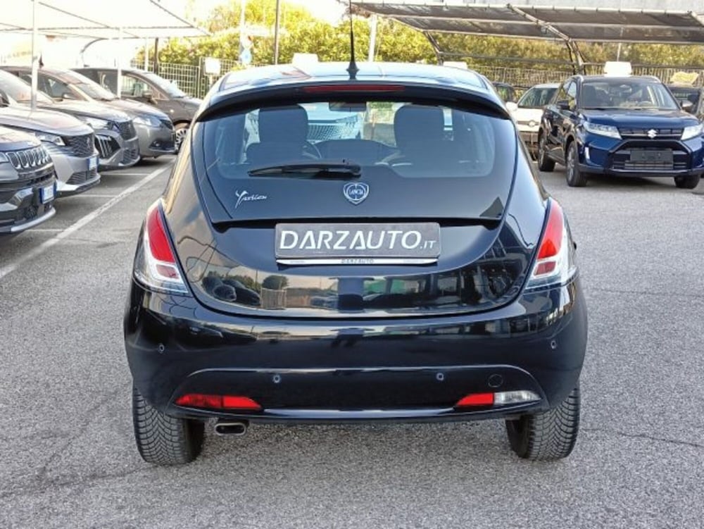 Lancia Ypsilon usata a Brescia (19)
