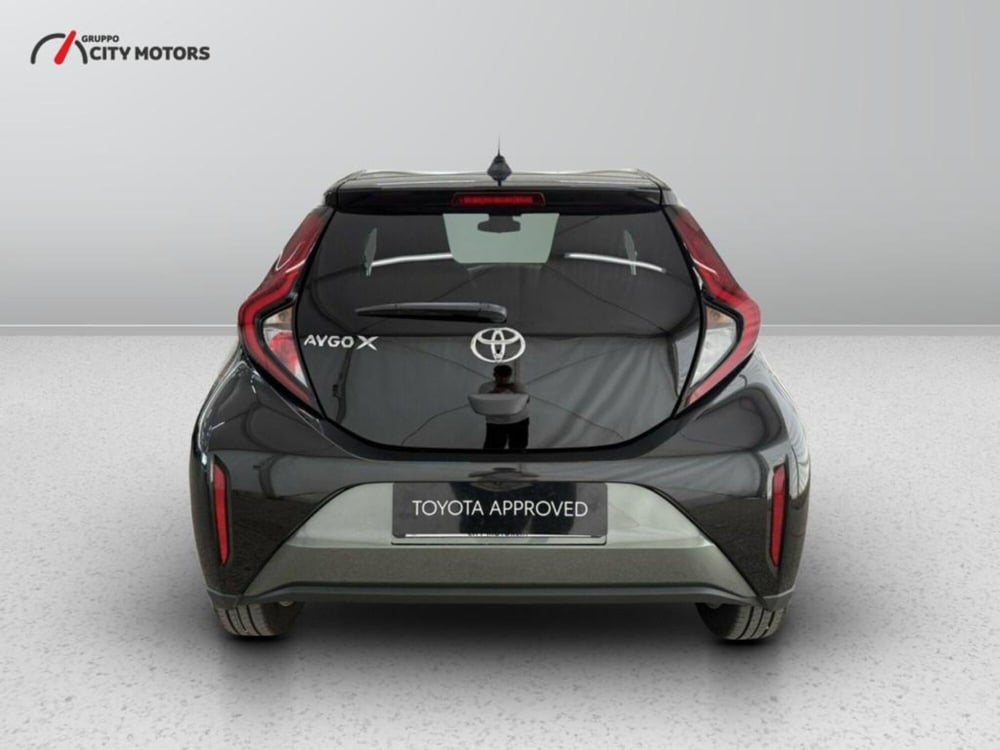 Toyota Aygo X usata a Monza e Brianza (6)