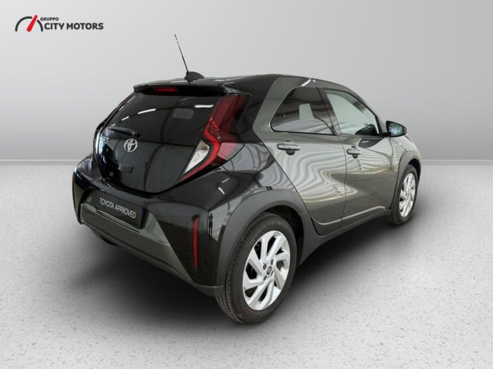 Toyota Aygo X usata a Monza e Brianza (7)