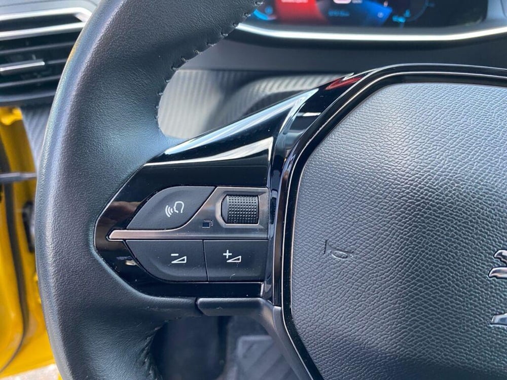 Peugeot 208 usata a Torino (12)