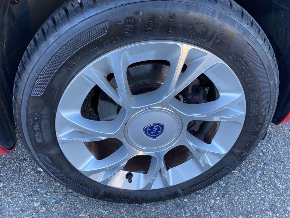 Lancia Ypsilon usata a Torino (15)
