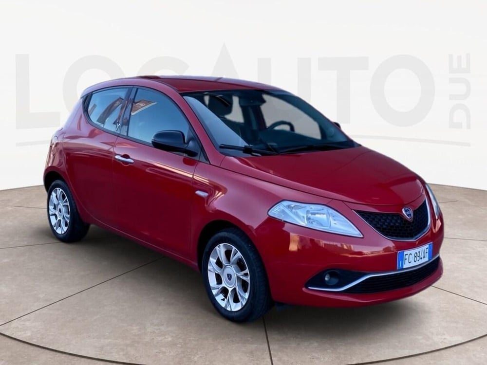 Lancia Ypsilon usata a Torino (2)