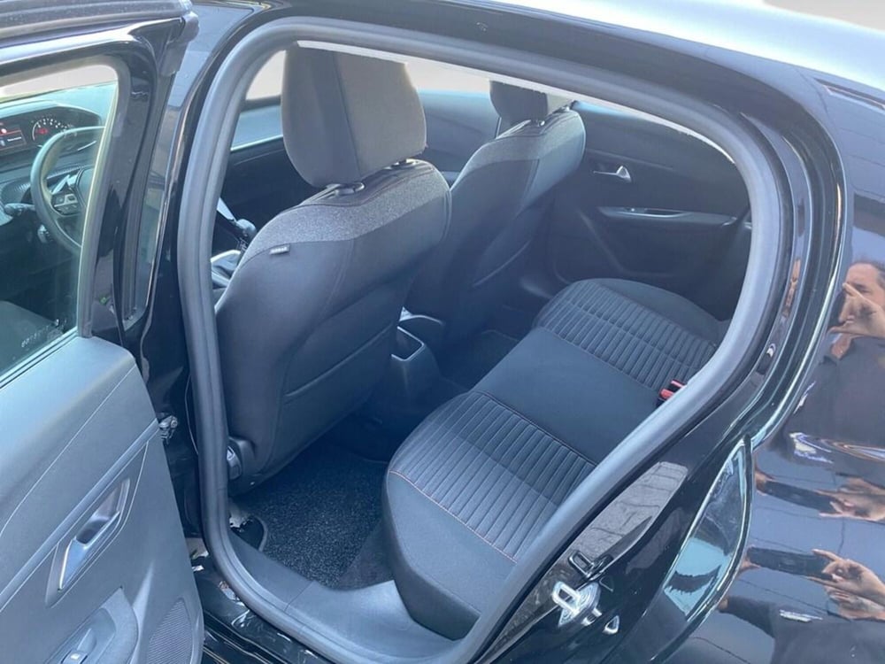 Peugeot 208 usata a Torino (8)