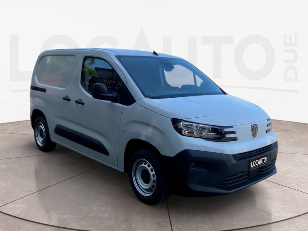 Peugeot Partner Furgone nuova a Torino (2)