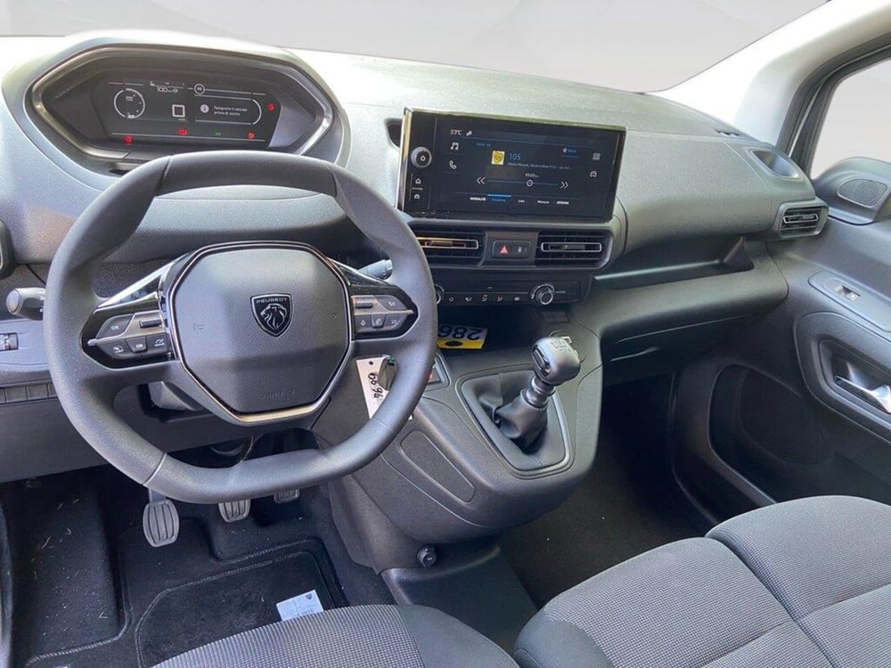 Peugeot Partner Furgone nuova a Torino (5)