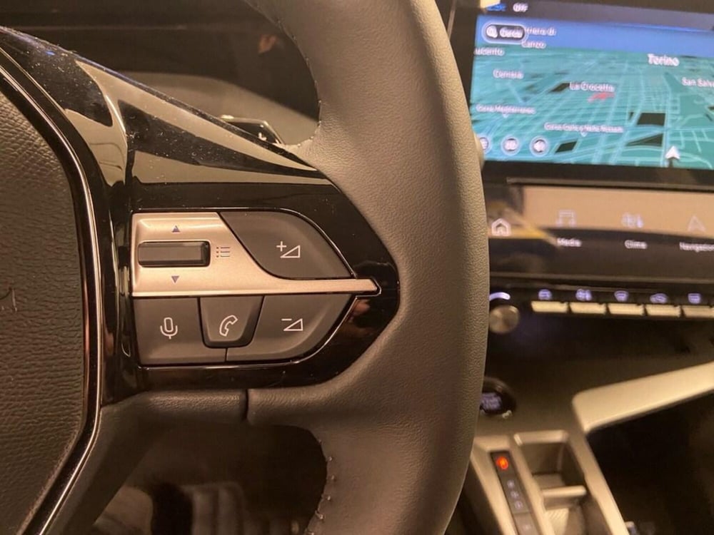 Peugeot 308 nuova a Torino (13)