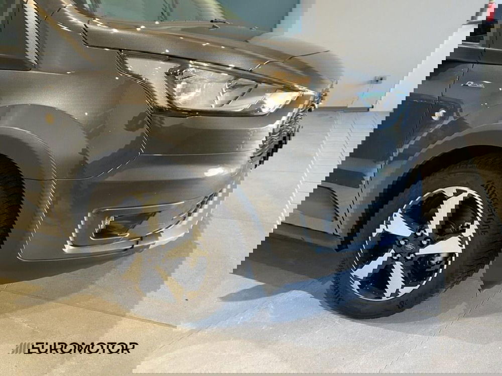 Ford Tourneo Connect usata a Bari (6)