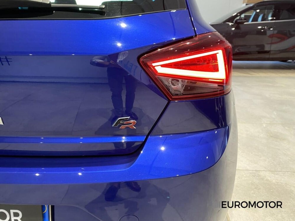 SEAT Ibiza usata a Bari (10)