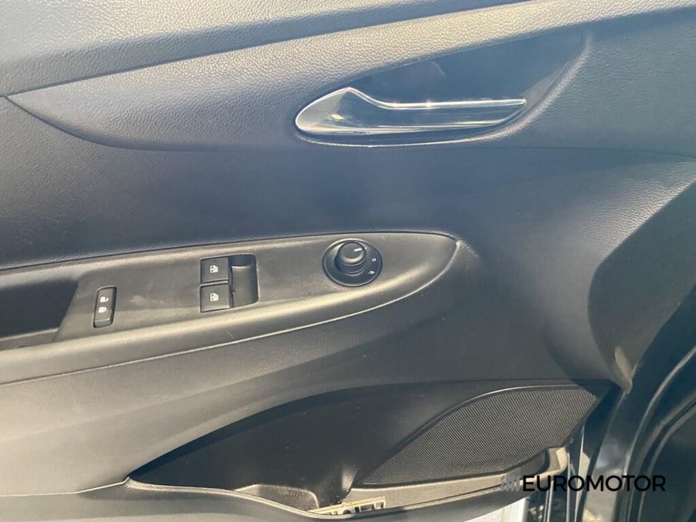 Opel Karl usata a Bari (10)