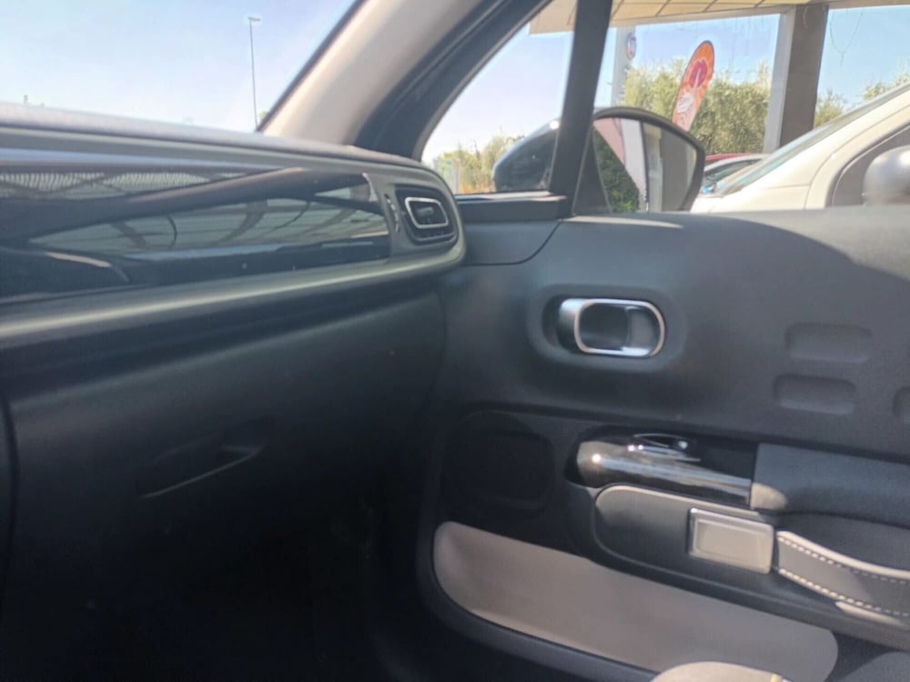 Citroen C3 usata a Bari (18)