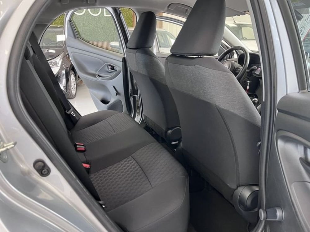 Toyota Yaris usata a Prato (11)