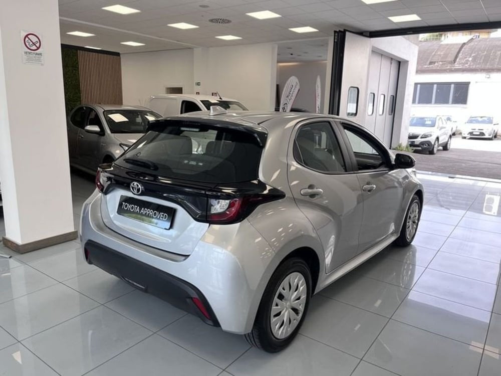 Toyota Yaris usata a Prato (4)