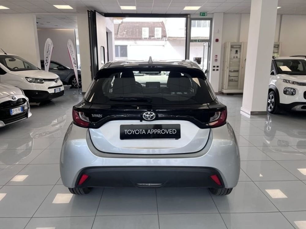 Toyota Yaris usata a Prato (5)