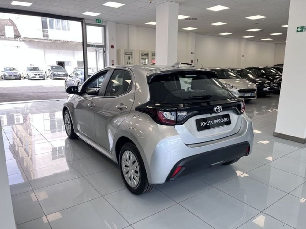 Toyota Yaris usata a Prato (6)