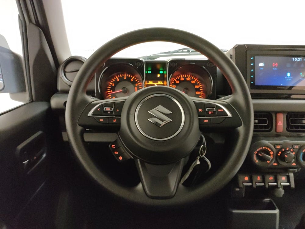 Suzuki Jimny nuova a Teramo (15)