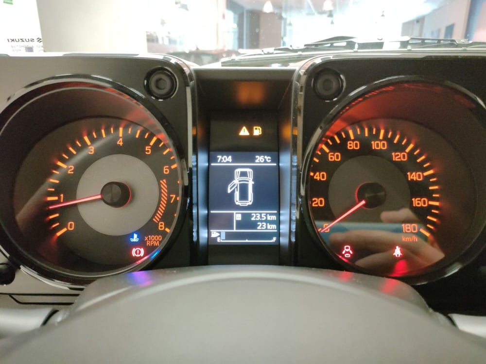 Suzuki Jimny nuova a Teramo (16)