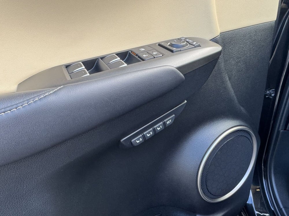 Lexus NX usata a Como (15)