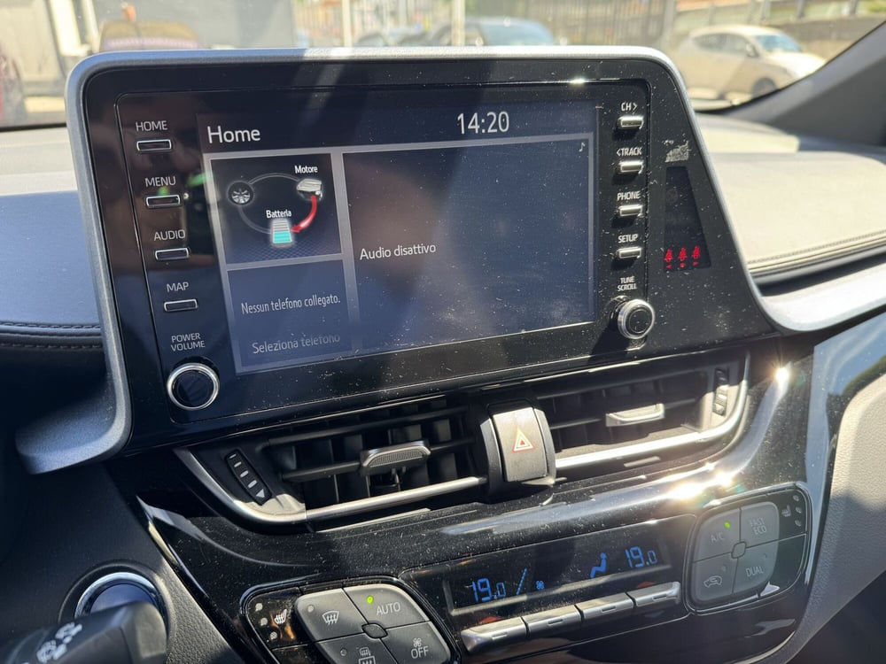 Toyota Toyota C-HR usata a Como (11)