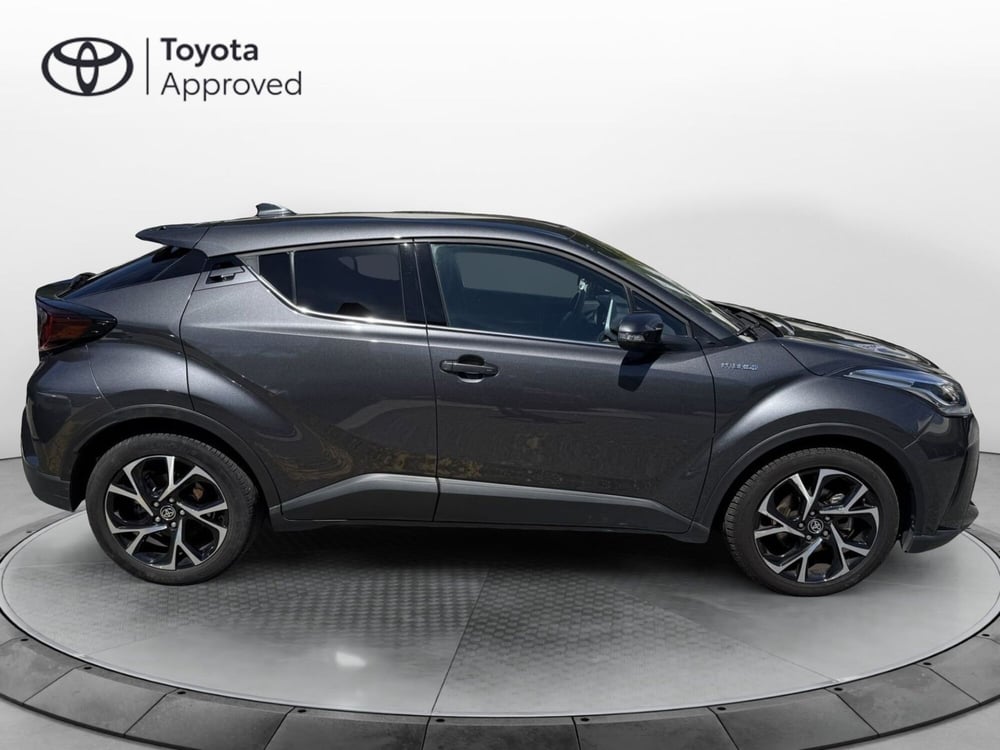 Toyota Toyota C-HR usata a Como (12)