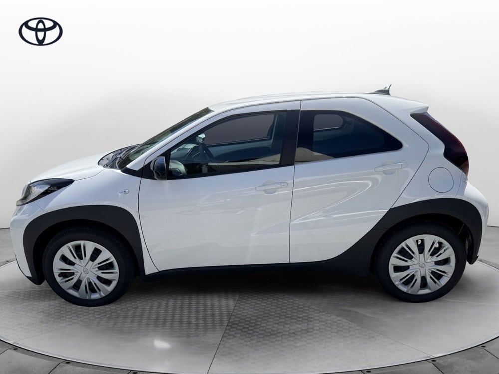 Toyota Aygo X usata a Como (3)