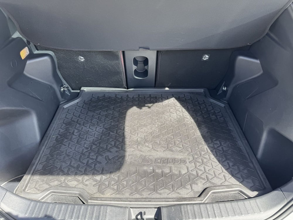 Toyota Yaris Cross usata a Como (11)