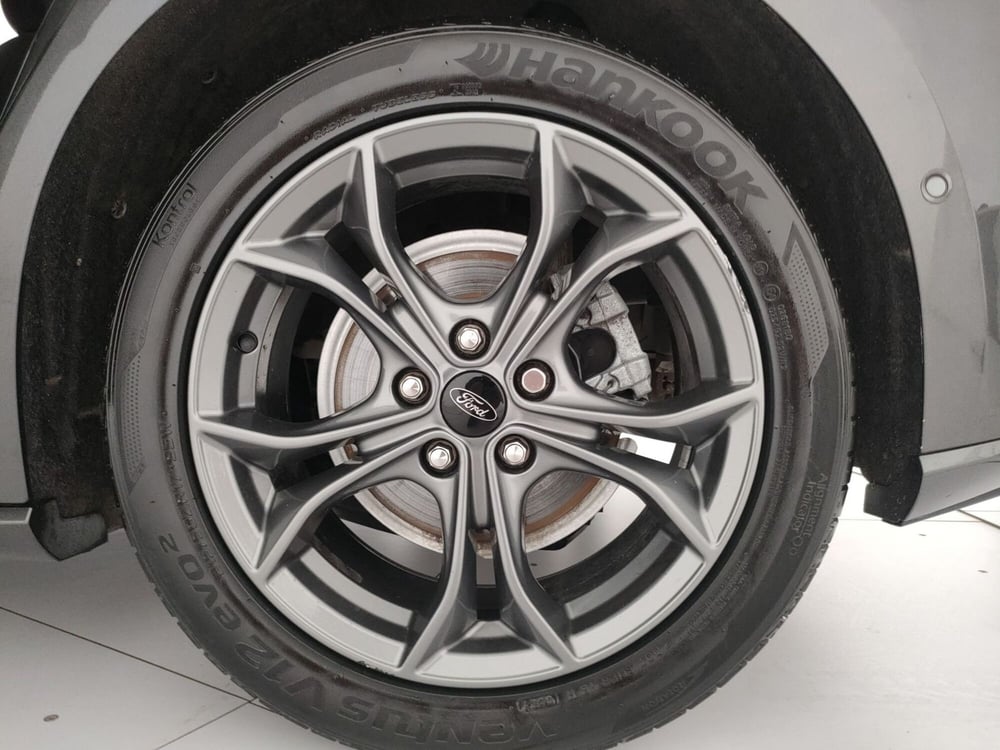 Ford Focus nuova a Caserta (10)