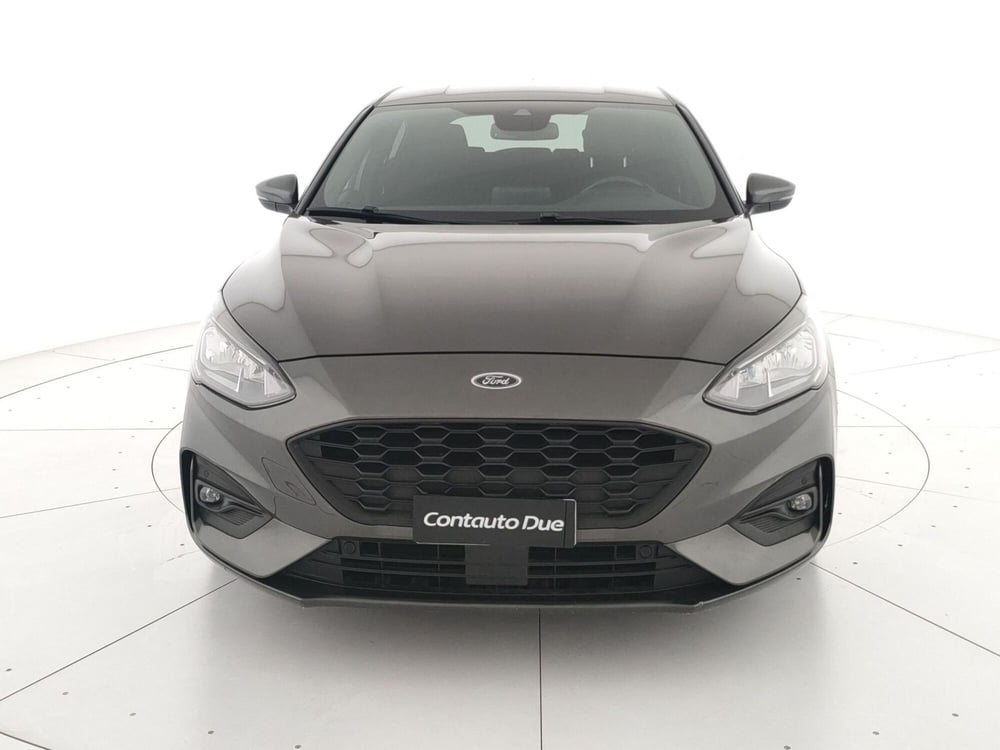 Ford Focus nuova a Caserta (2)