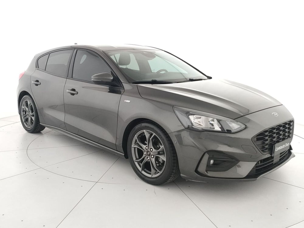 Ford Focus nuova a Caserta (3)