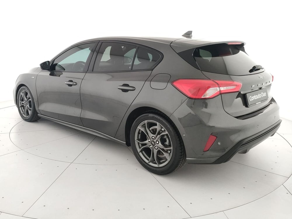 Ford Focus nuova a Caserta (7)