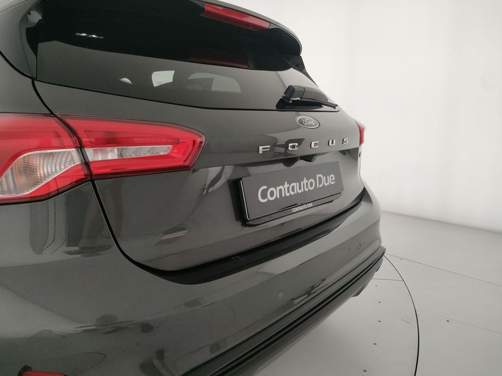 Ford Focus nuova a Caserta (8)