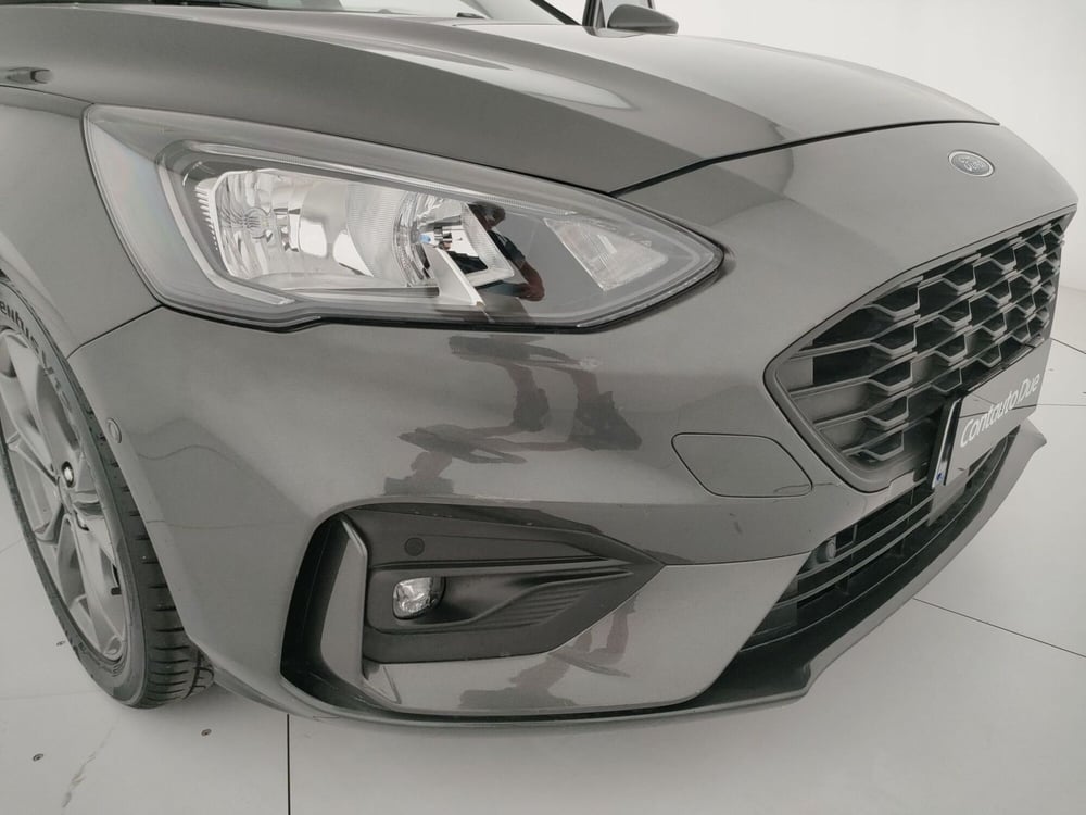 Ford Focus nuova a Caserta (9)